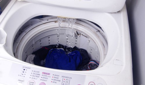 Can I Wash Floor Mat in Washing Machine?